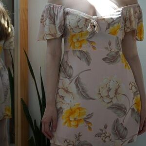 Cream Forever 21 floral skirt baby doll puffer sleeve mini dress short sleeve